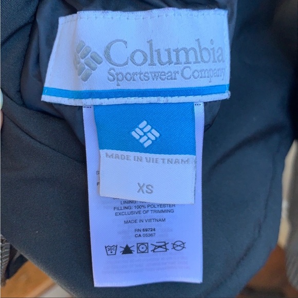 Columbia Hillside Spring Reversible Jacket in Black - Picture 6 of 16